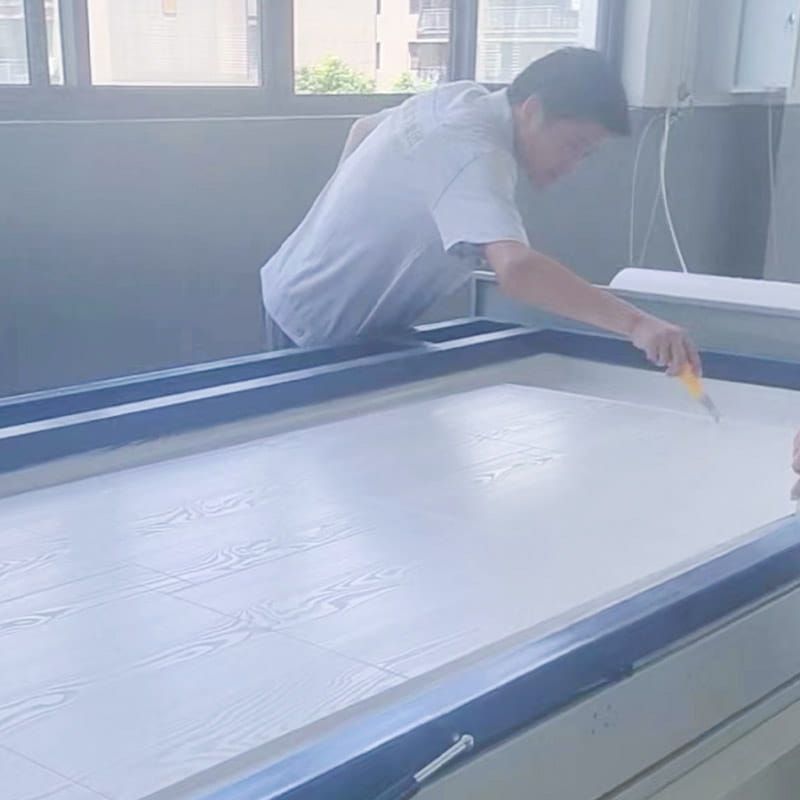 LM567 PVC-tyhjiölämpömuovausliima puusmuodoille