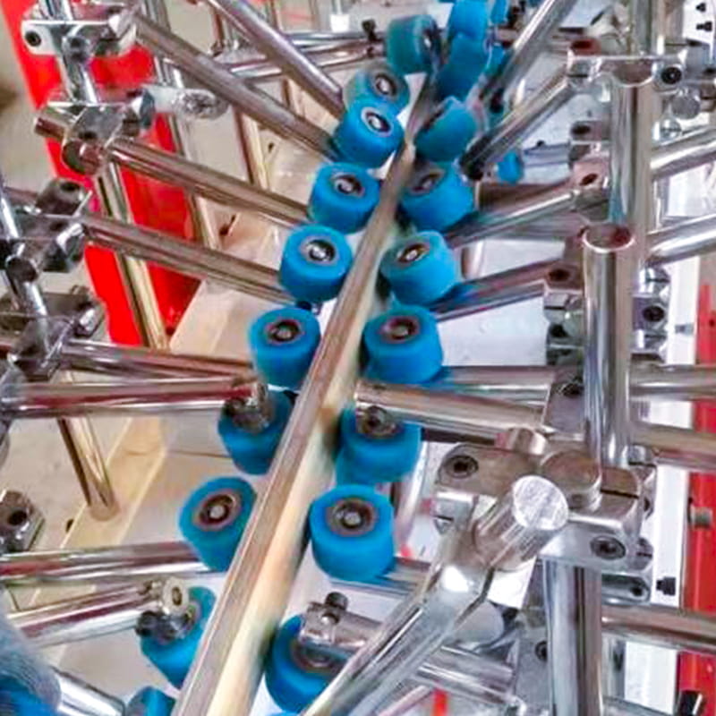 LM8705 Kuuma sulan liima viilun Cpl -pinnoitteelle